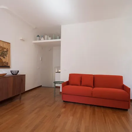 Casa Del Vicolo: 2br With Easy Excursion Access Apartment La Spezia