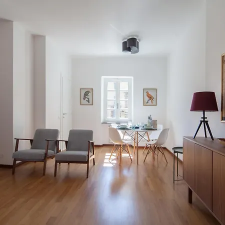 Casa Del Vicolo: 2br With Easy Excursion Access *