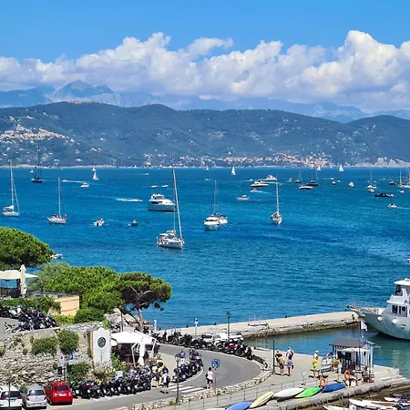 Apartment Casa Del Vicolo: 2br With Easy Excursion Access