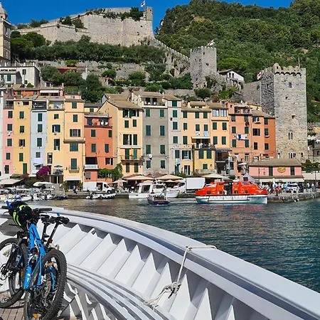 Casa Del Vicolo: 2br With Easy Excursion Access * La Spezia
