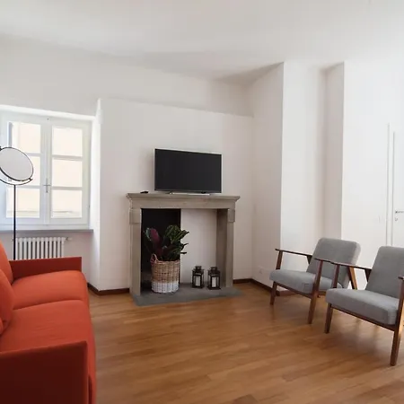 Casa Del Vicolo: 2br With Easy Excursion Access