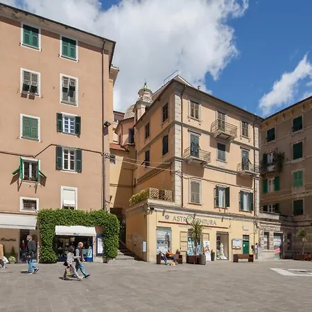 Casa Del Vicolo: 2br With Easy Excursion Access La Spezia